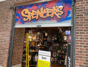 Spencer's (McLean)