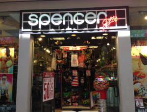 Spencer Gifts (Newark)