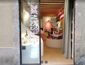 Delicatessen X Sexshop